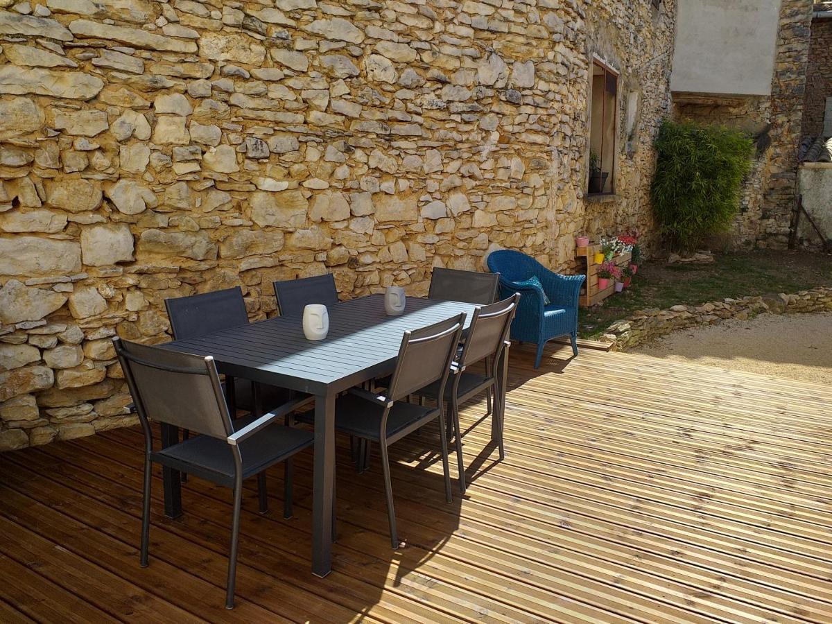 Deux M Acomodação com café da manhã Villes-sur-Auzon Exterior foto